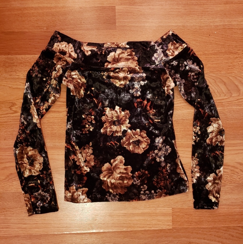 Velvet-style floral blouse